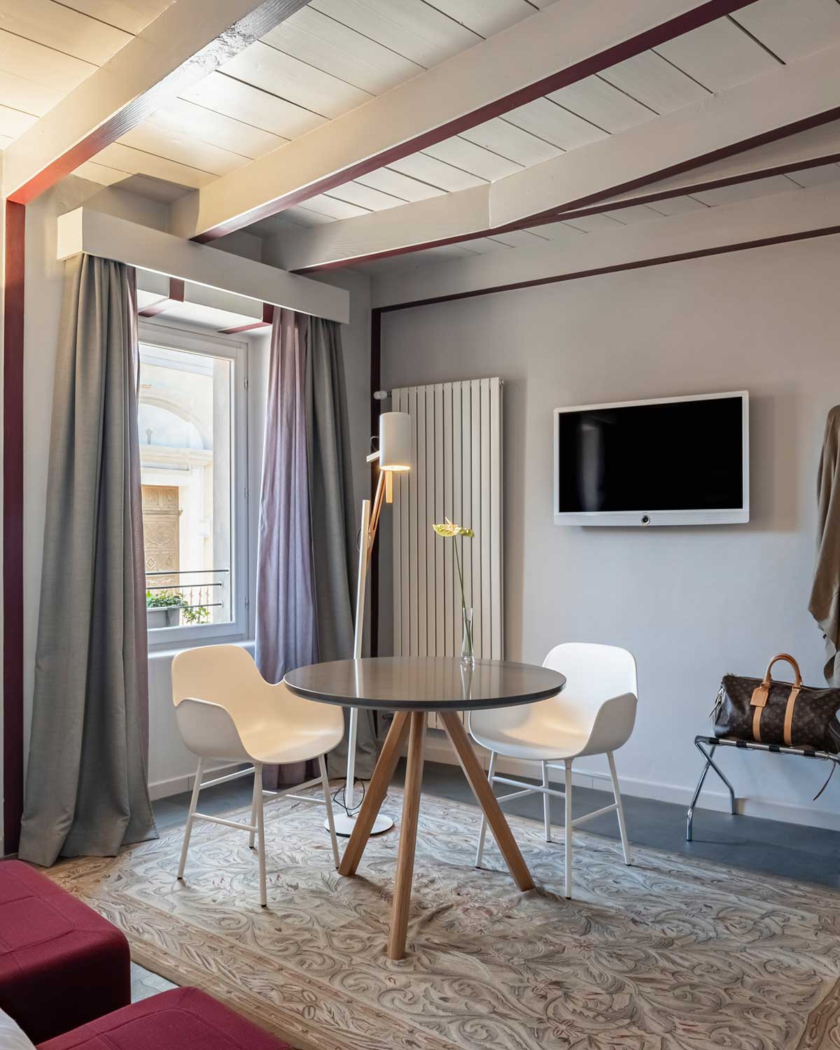 Camera Deluxe Nebbiolo